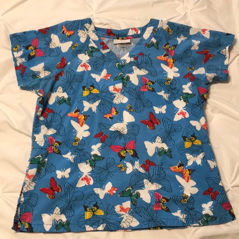 Peaches Scrub top